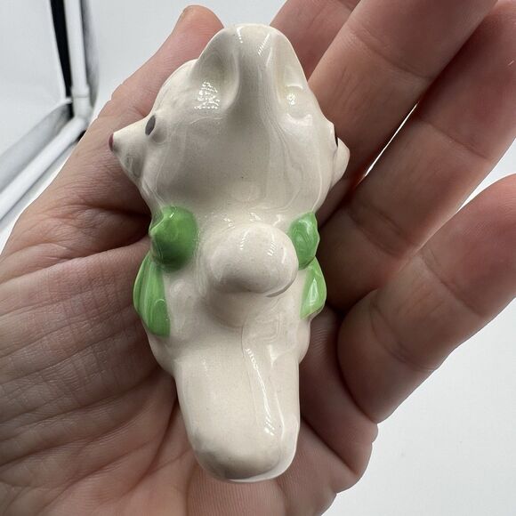 Rare Vintage Macrame Ceramic Bead Baby Bear Green Bow Figurine Stuffy Lovie - Picture 2 of 6